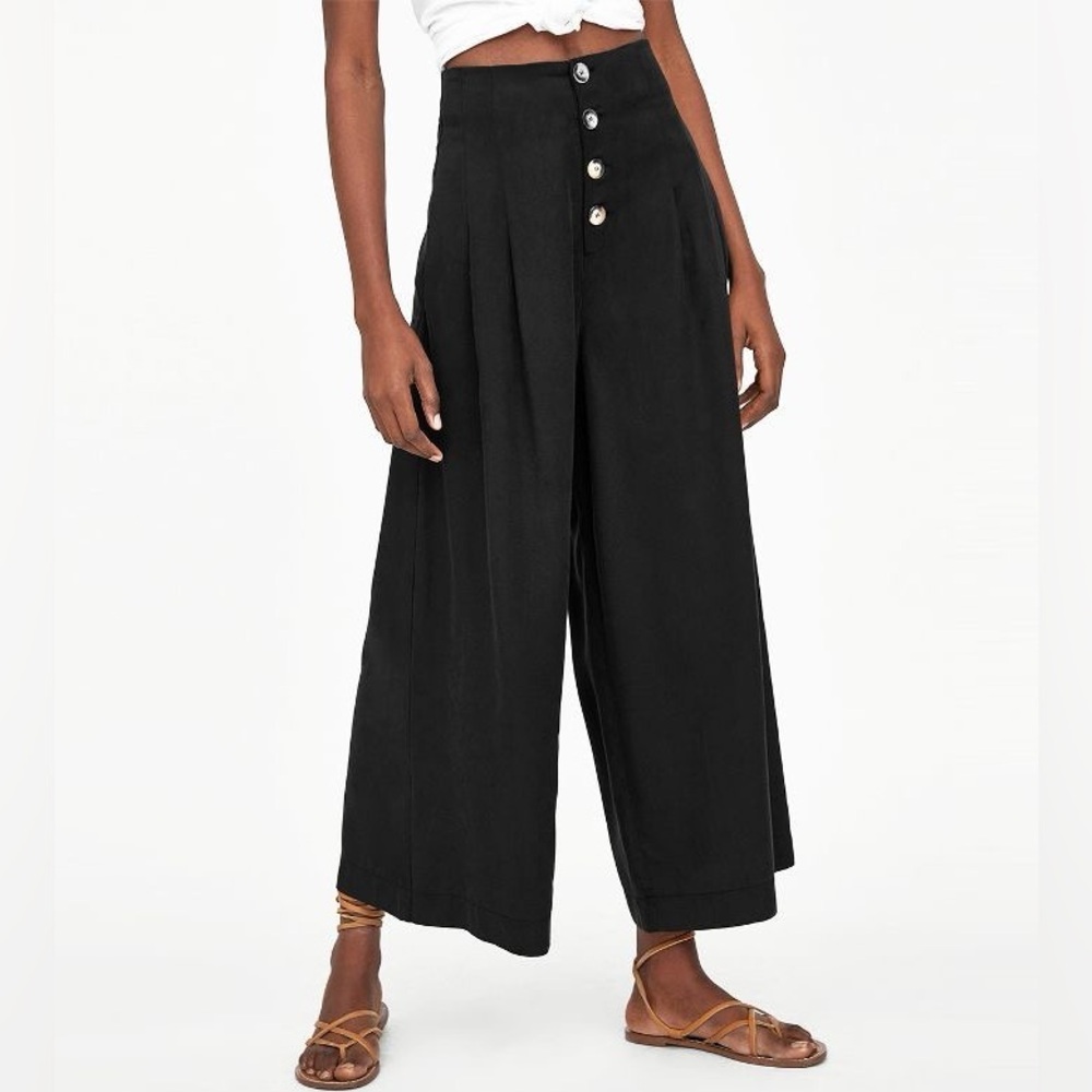 black culote with buttons down front